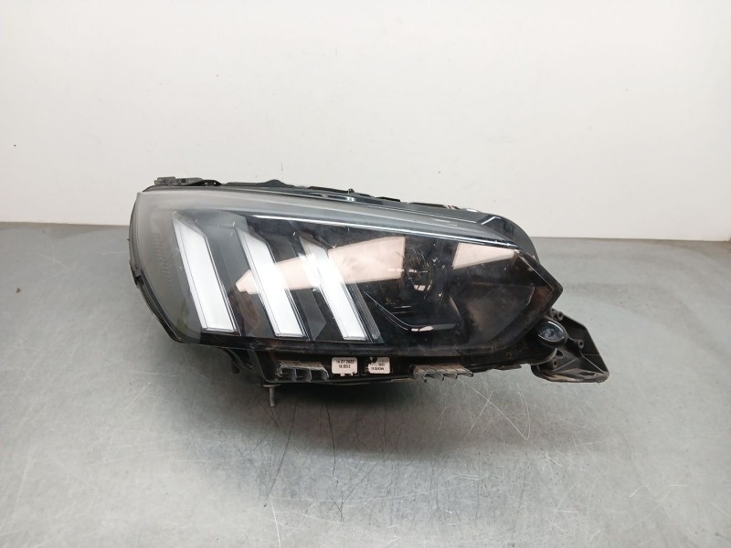 Recambio de faro derecho para peugeot 208 ii (ub_, up_, uw_, uj_) e-208 referencia OEM IAM 9850177480  
