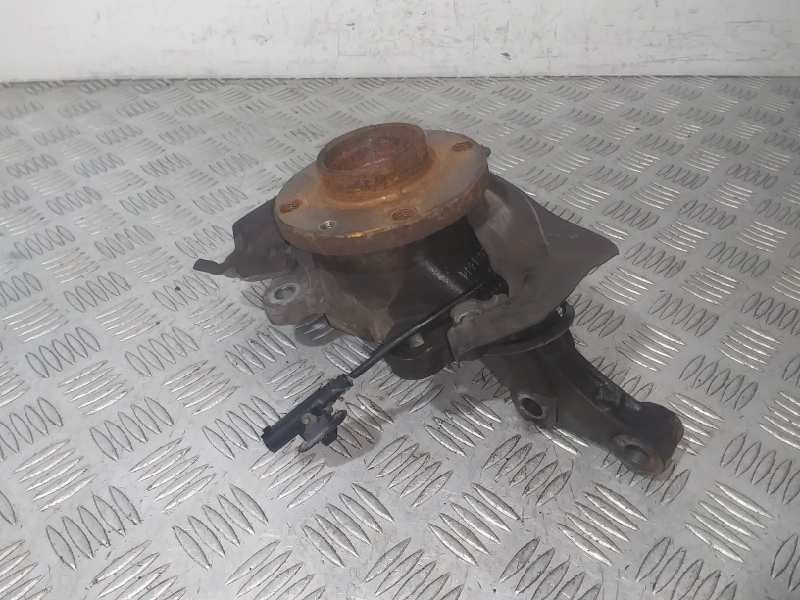 Recambio de mangueta delantera derecha para fiat fiorino básico referencia OEM IAM 002102  