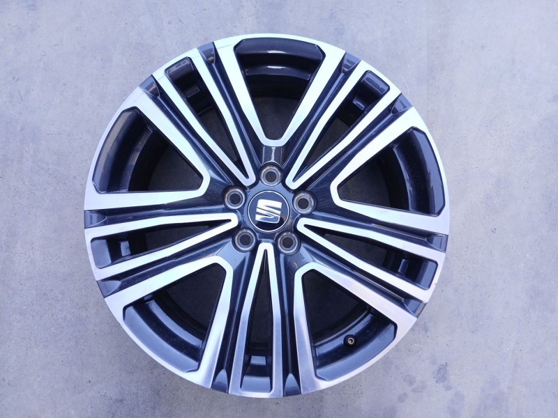 Recambio de llanta para seat arona (kj7, kjp) 1.0 tsi referencia OEM IAM 65JX17 ET48 X1 6F9601025A