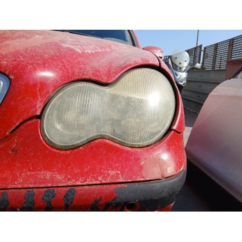 FARO IZQUIERDO A2038200161 0301166201 