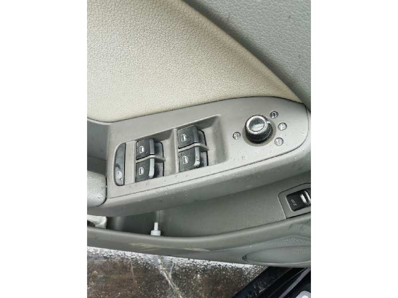 Recambio de mando elevalunas delantero izquierdo para audi a4 ber. (b8) básico referencia OEM IAM   