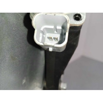 Recambio de elevalunas delantero derecho para kia venga basic referencia OEM IAM 824801P020 824801P020 2 PINS 5P