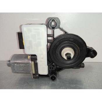 MOTOR ELEVALUNAS TRASERO IZQUIERDO 5Q0959811A 5Q0959811A 5 PINS