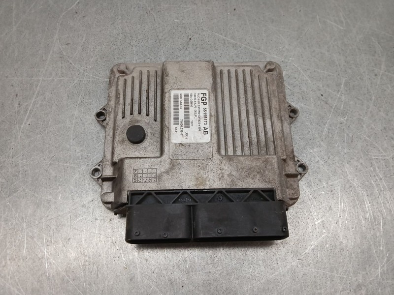 Recambio de centralita motor uce para suzuki swift berlina (mz) gl (5-ptas.) referencia OEM IAM 55195173AB  