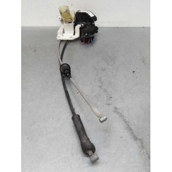 Recambio de cerradura puerta trasera izquierda para kia carens (un) concept referencia OEM IAM 814101D010  4 CABLES