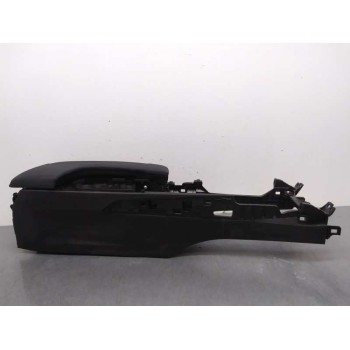 Recambio de apoyabrazos central para lexus is 300h referencia OEM IAM 5881053300  