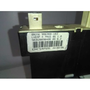 Recambio de motor elevalunas delantero derecho para citroën c4 coupe collection referencia OEM IAM 9222V0  3P