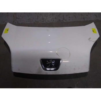 Recambio de capot para peugeot bipper básico referencia OEM IAM  TIENE UN GOLPE BLANCO