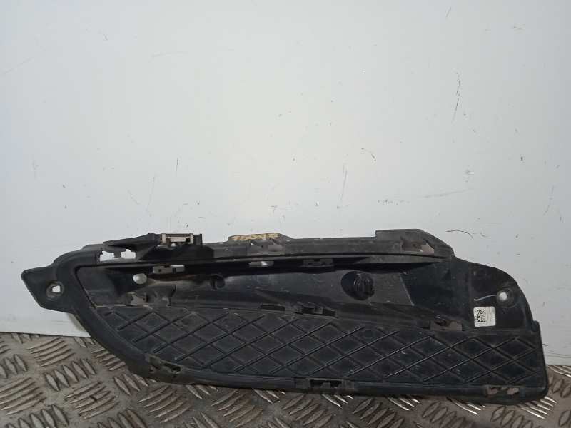 Recambio de rejilla paragolpes izquierda para jaguar xf 2.2 diesel luxury referencia OEM IAM CX2315K233A  