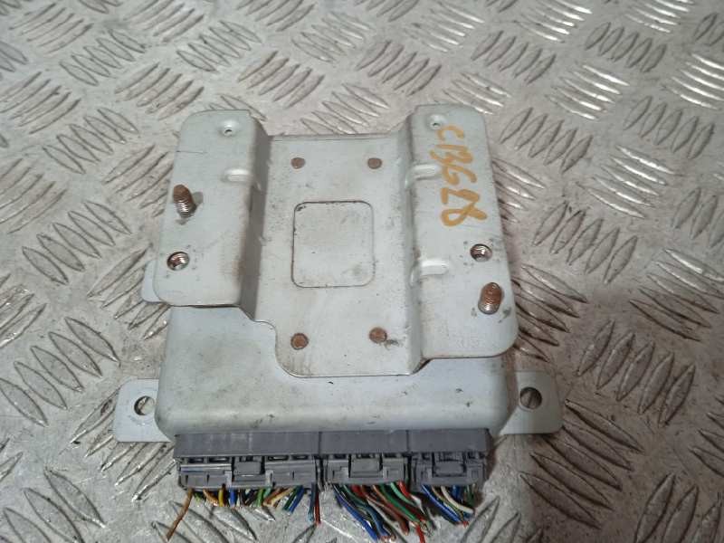 Recambio de modulo electronico para ssangyong rodius xdi referencia OEM IAM 8716121101  