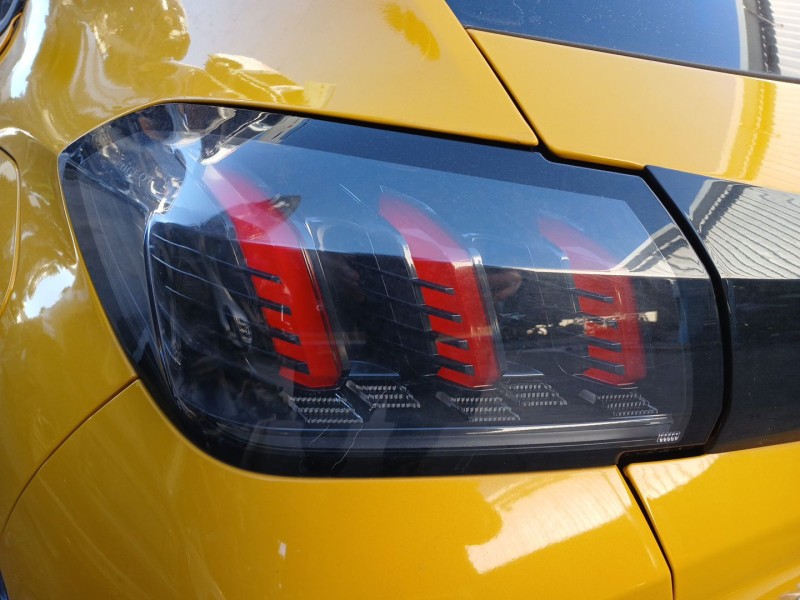 Recambio de piloto trasero izquierdo para peugeot 208 ii (ub_, up_, uw_, uj_) e-208 referencia OEM IAM 9823216880  