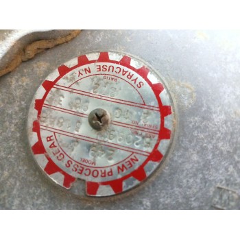 Recambio de caja cambios para jeep gr.cherokee (zj)/(z) 2.5 turbodiesel referencia OEM IAM 249J 52099318AB P52099318AB