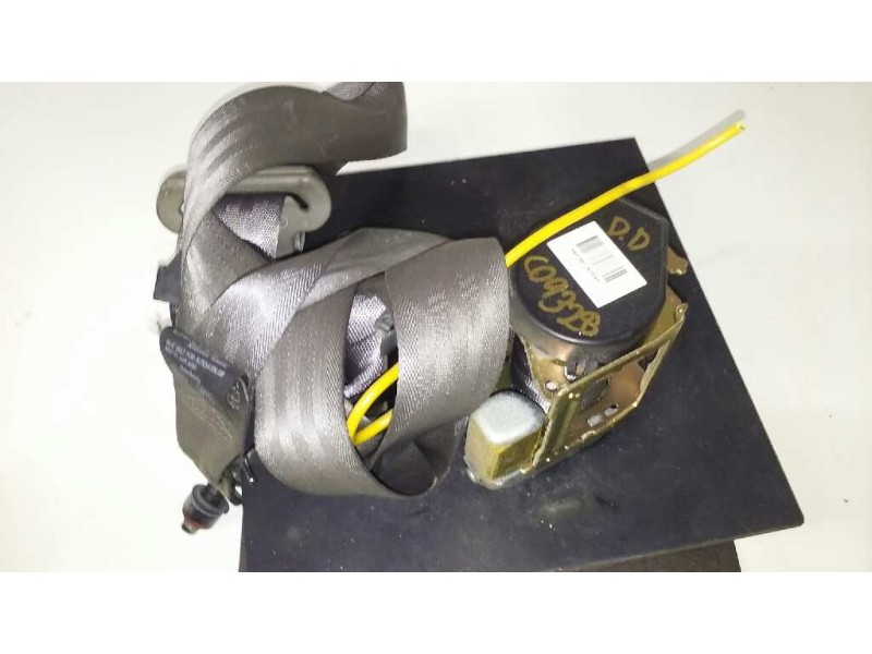 Recambio de pretensor airbag derecho para kia rio 1.5 cat referencia OEM IAM 0K33C57630 CINTURON GRIS