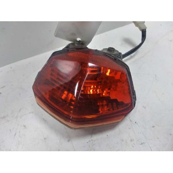 PILOTO TRASERO CENTRAL 