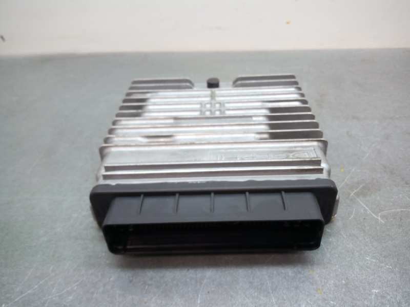 Recambio de centralita motor uce para ford focus berlina (cak) trend referencia OEM IAM 3M5112A650LB  