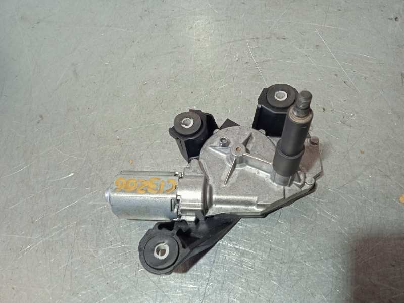 Recambio de motor limpia trasero para renault megane iii sport tourer dynamique referencia OEM IAM 0390201847  