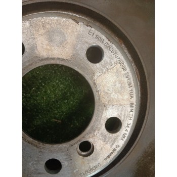 Recambio de kit de frenos para bmw x6 (e71, e72) m referencia OEM IAM  113.000KM DELANTERO