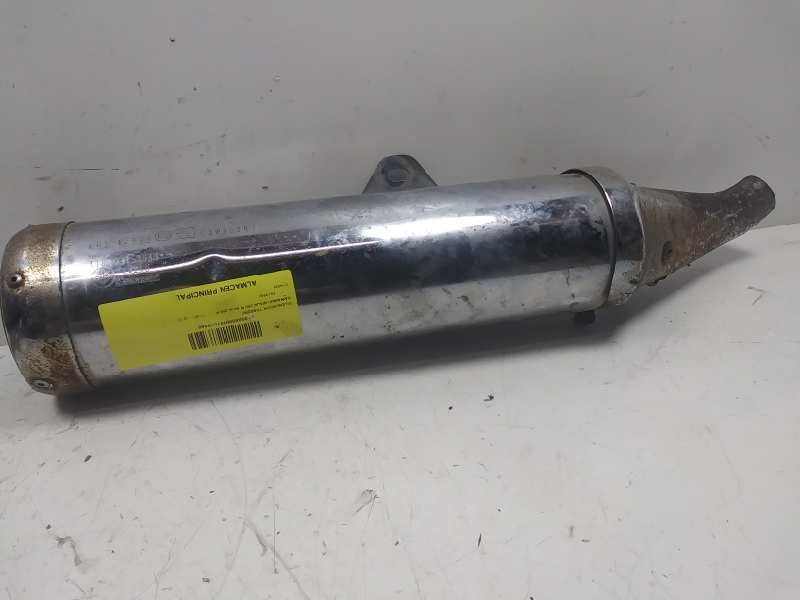 Recambio de silenciador trasero para kawasaki ninja 250 r ninja 250 r referencia OEM IAM 3412543  3412543