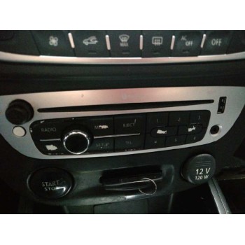 SISTEMA AUDIO / RADIO CD 