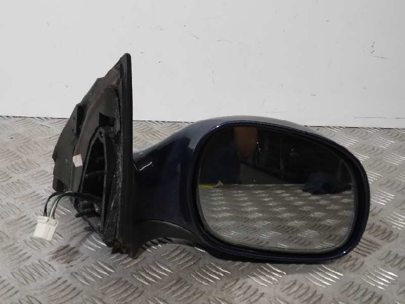 Recambio de retrovisor derecho para kia carnival 2.9 turbodiesel cat referencia OEM IAM   