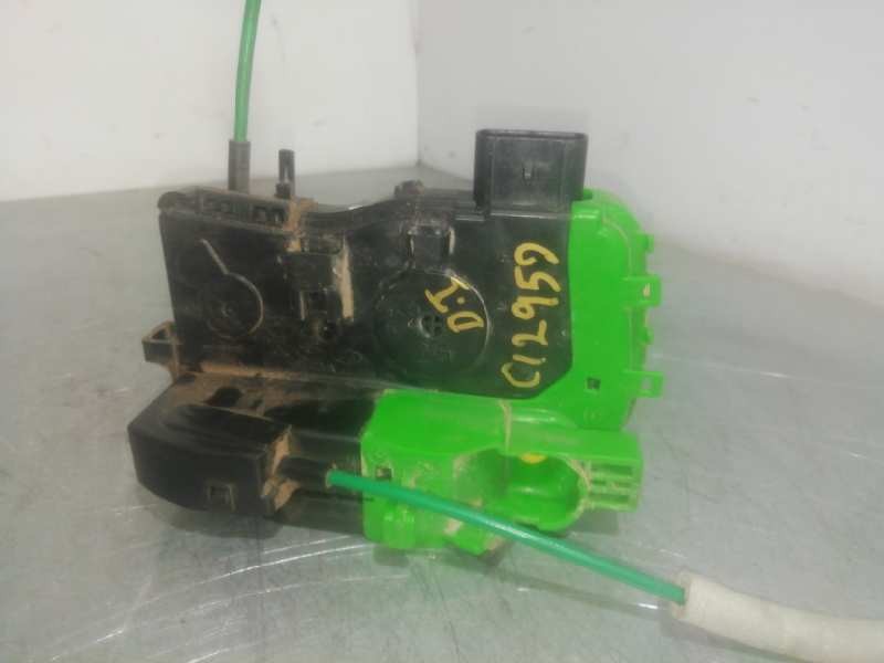 Recambio de cerradura puerta delantera izquierda para hyundai i40 cw gl comfort referencia OEM IAM 813103Z000  