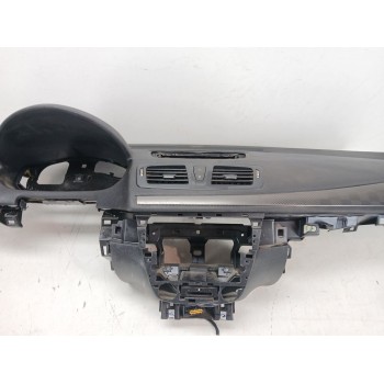 Recambio de salpicadero para renault megane iii sport tourer 1.5 dci diesel fap referencia OEM IAM 681000020R  