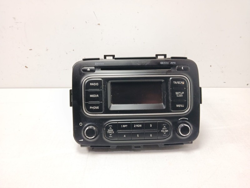 Recambio de sistema audio / radio cd para kia carens iv 1.6 gdi referencia OEM IAM 61014035  