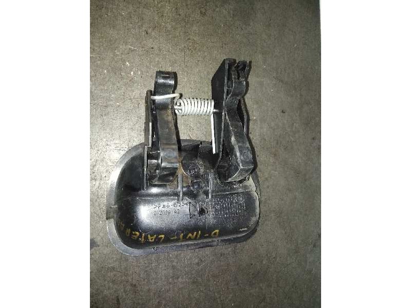 Recambio de maneta interior lateral derecha para renault kangoo (f/kc0) alize referencia OEM IAM 7700303503  7700303503
