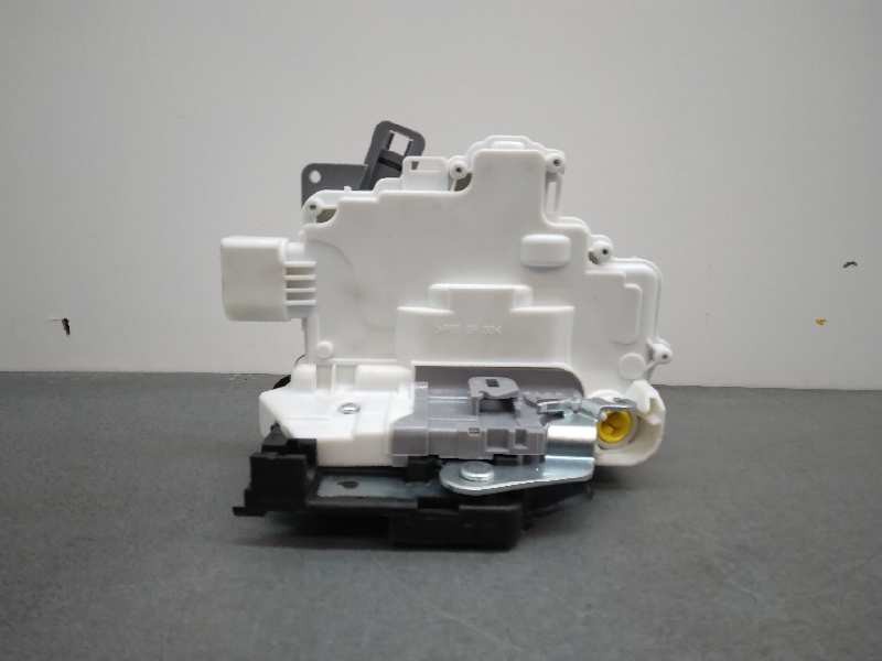 Recambio de cerradura puerta delantera izquierda para seat leon (1p1) referencia OEM IAM 1P1837015 NUEVO 9 PINES