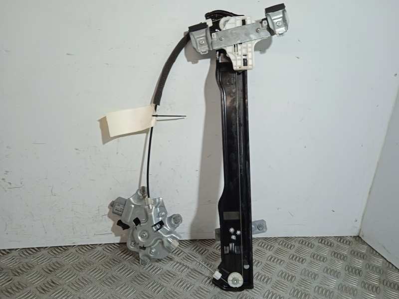 Recambio de elevalunas delantero izquierdo para ssangyong tivoli referencia OEM IAM 98810X1010  2 PINS