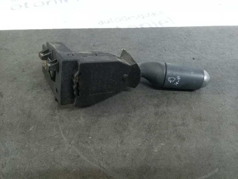 Recambio de mando limpia para smart coupe creamstyle referencia OEM IAM 0001272V010  