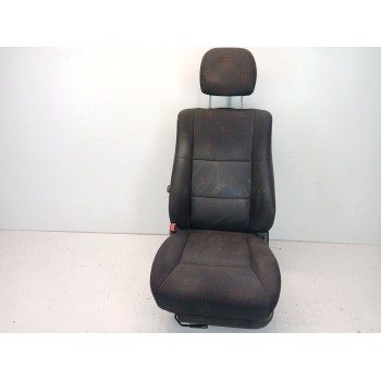 ASIENTO DELANTERO IZQUIERDO 