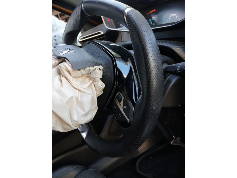 Recambio de volante para peugeot 208 ii (ub_, up_, uw_, uj_) e-208 referencia OEM IAM   