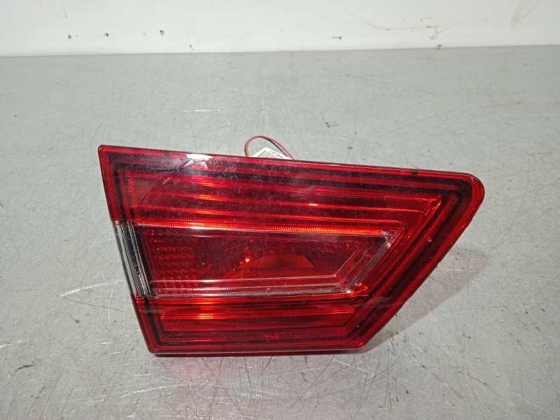 Recambio de piloto trasero izquierdo interior para renault clio iv 0.9 referencia OEM IAM 265552424R  