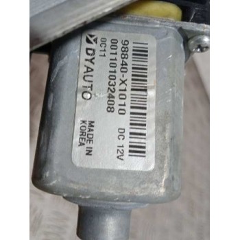 Recambio de elevalunas trasero derecho para ssangyong tivoli referencia OEM IAM 98840X1010  2 PINS