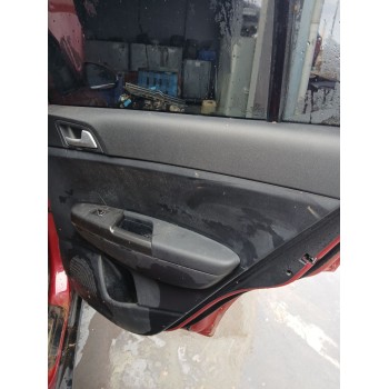 GUARNECIDO PUERTA TRASERA DERECHA 
