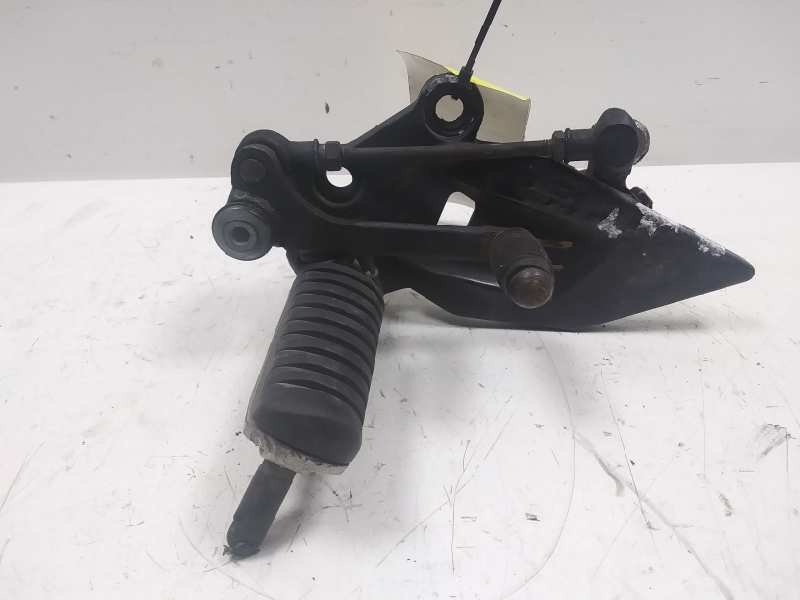 Recambio de estribo para kawasaki ninja 250 r ninja 250 r referencia OEM IAM DEL IZQ 350530385A DEL IQ