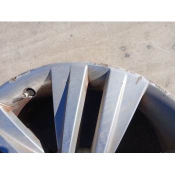 Recambio de llanta para seat leon st (5f8) x-perience 4drive referencia OEM IAM 7JX17 H2 ET42 X1 5F0601025M