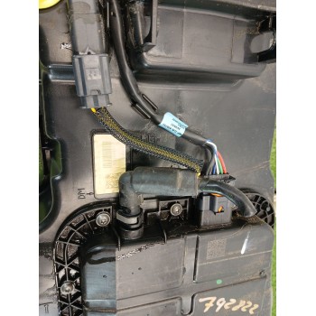 Recambio de deposito adblue para opel combo e tour / life (k9) 1.5 referencia OEM IAM 9817601880  