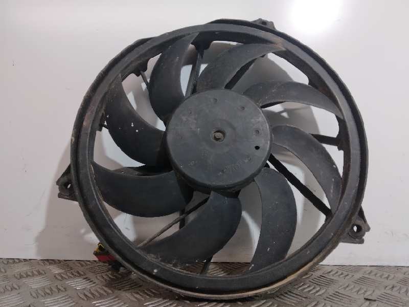 Recambio de electroventilador para peugeot 206+ básico referencia OEM IAM 9671972780 5020629 PG206125480