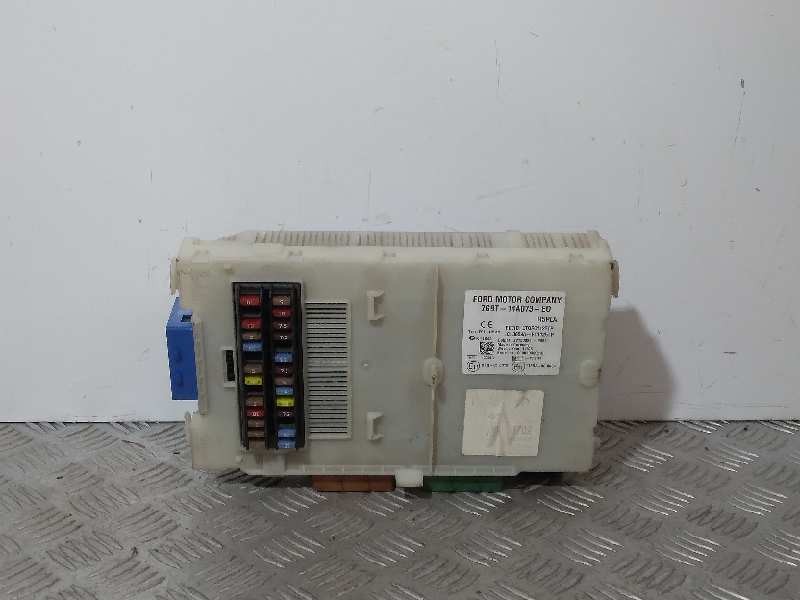 Recambio de caja reles / fusibles para ford mondeo ber. (ca2) trend x referencia OEM IAM 7G9T14A073ED  