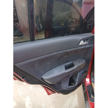 GUARNECIDO PUERTA TRASERA IZQUIERDA 
