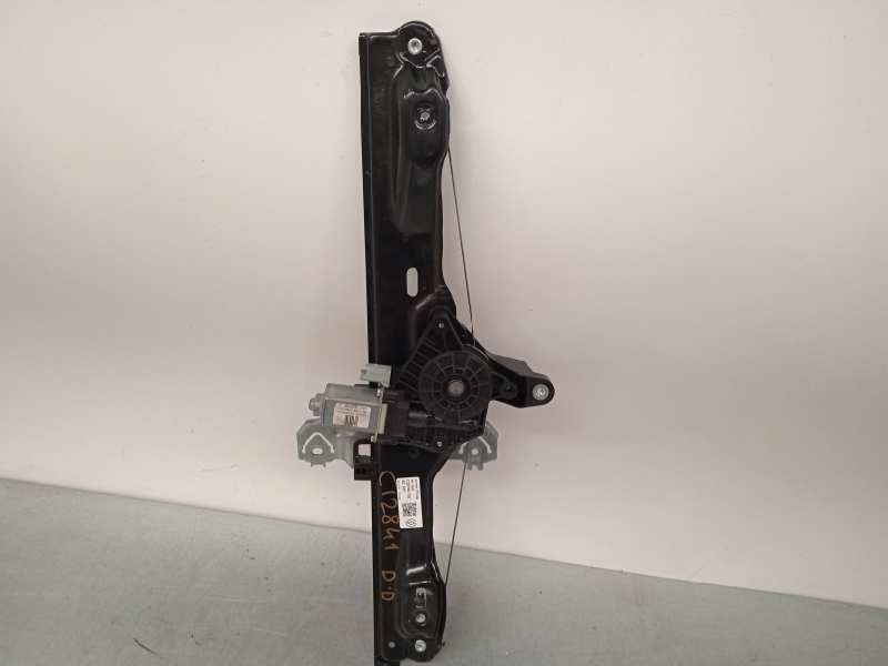 Recambio de elevalunas delantero derecho para renault kadjar business referencia OEM IAM 807207795R 807207795R 2 PINS