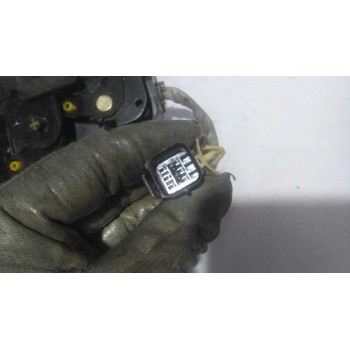 Recambio de cerradura puerta delantera derecha para hyundai getz (tb) 1.5 crdi copa referencia OEM IAM   5P 5 PINS