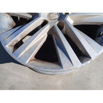 Recambio de llanta para seat leon st (5f8) x-perience 4drive referencia OEM IAM 7JX17 H2 ET42 X1 5F0601025M