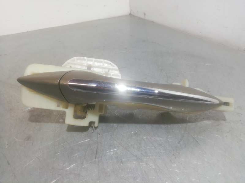 Recambio de maneta exterior delantera derecha para hyundai i40 cw gl comfort referencia OEM IAM   