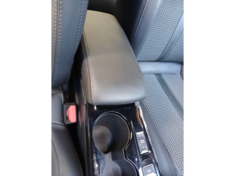 Recambio de apoyabrazos central para peugeot 208 ii (ub_, up_, uw_, uj_) e-208 referencia OEM IAM   