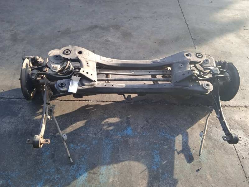 Recambio de puente trasero para lexus ct 200h referencia OEM IAM 5120675022 DISCOS PINZAS TOKICO