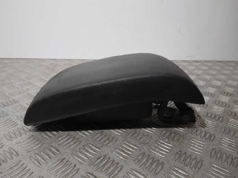 Recambio de apoyabrazos central para ford mondeo ber. (ca2) trend x referencia OEM IAM 6M21R044C82A  