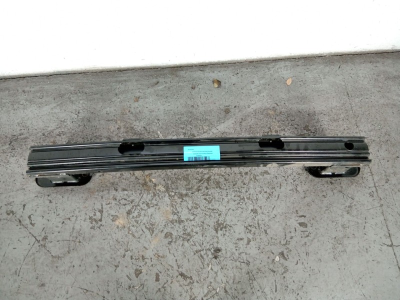 Recambio de refuerzo paragolpes trasero para renault megane e-tech suv ev40 referencia OEM IAM 756102066R  